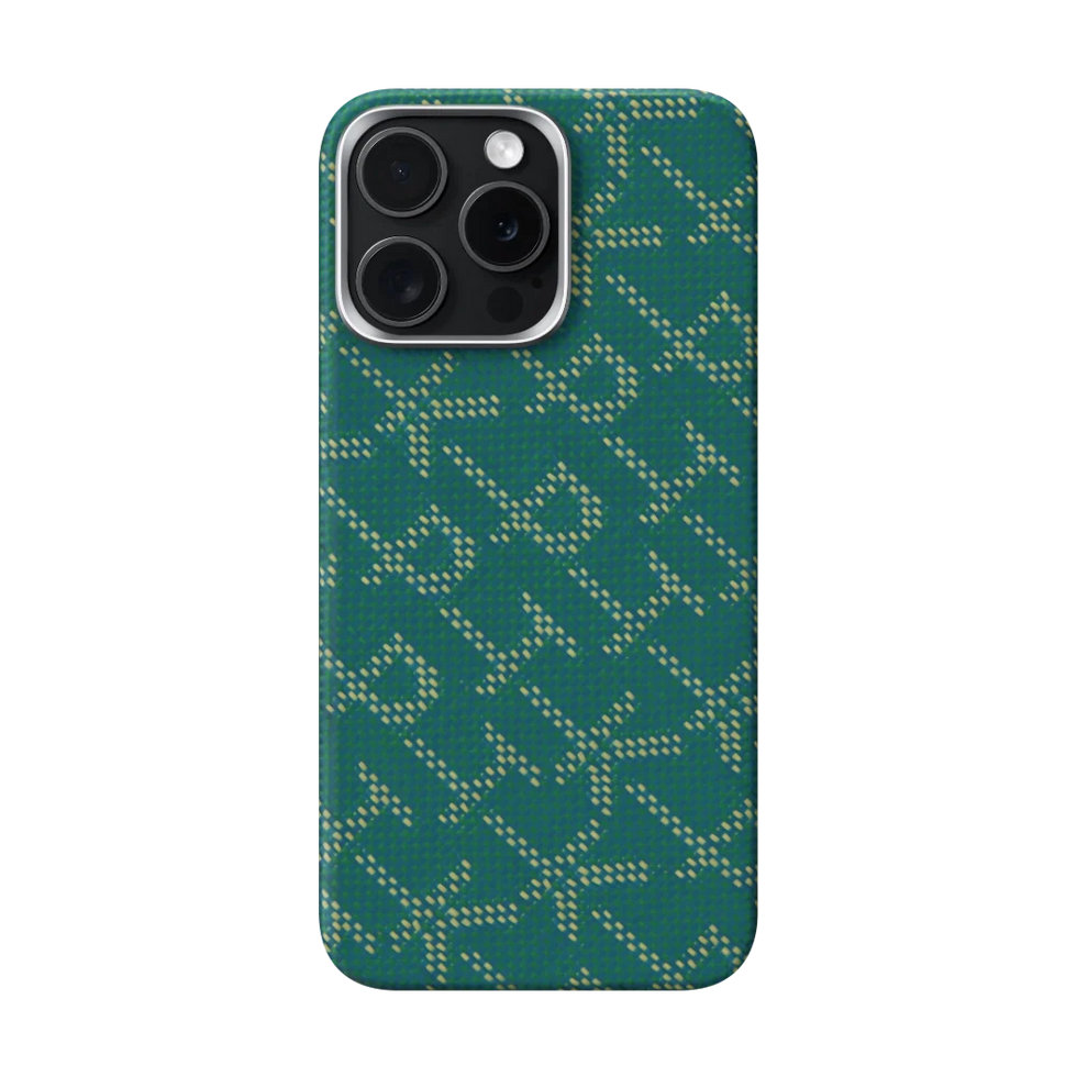 iPhone 15 Pro Max,PITAKA Monogram Gold/Green,Tactile Woven Case