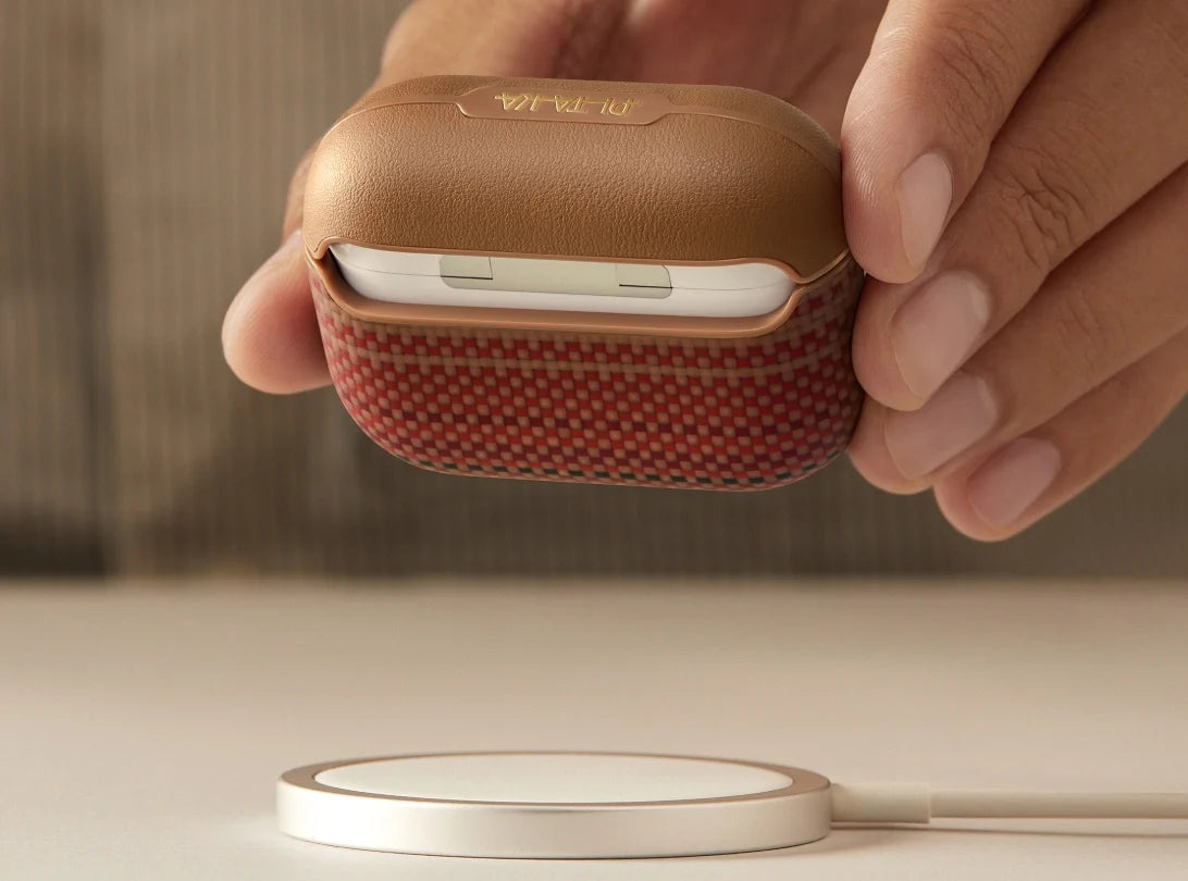 Aramid Fiber Case for AirPods Pro 3/AirPods Pro 2/AirPods Pro/AirPods 4